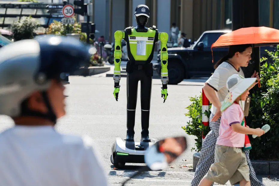 robot polis